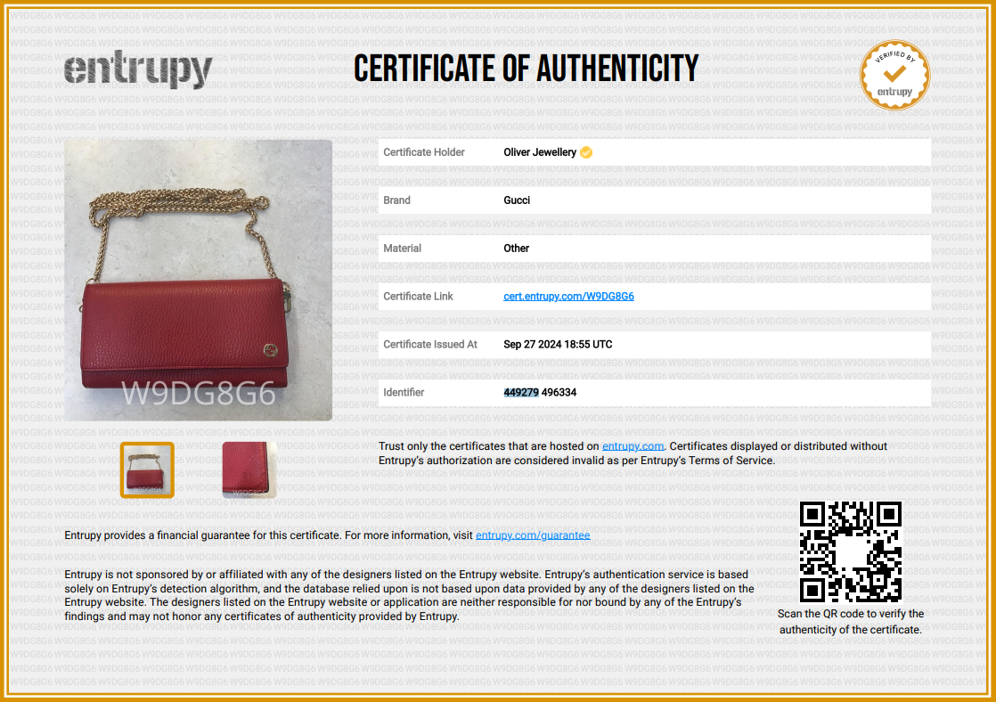 Gucci Red Pebbled Leather Interlocking G Continental Wallet on Chain