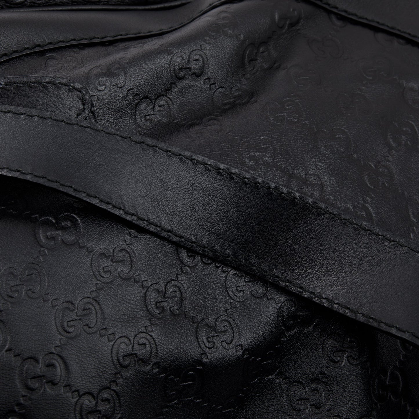 Gucci Signature Leather Medium Charlotte Hobo