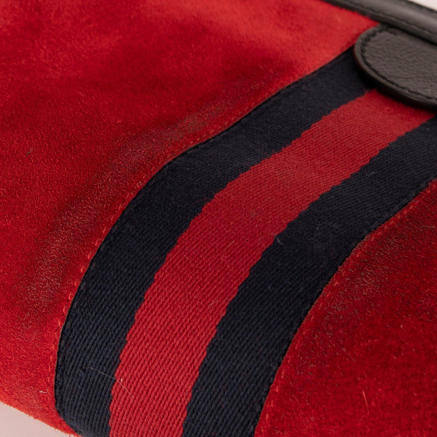 Gucci Small Suede Ophidia Chain Shoulder Bag