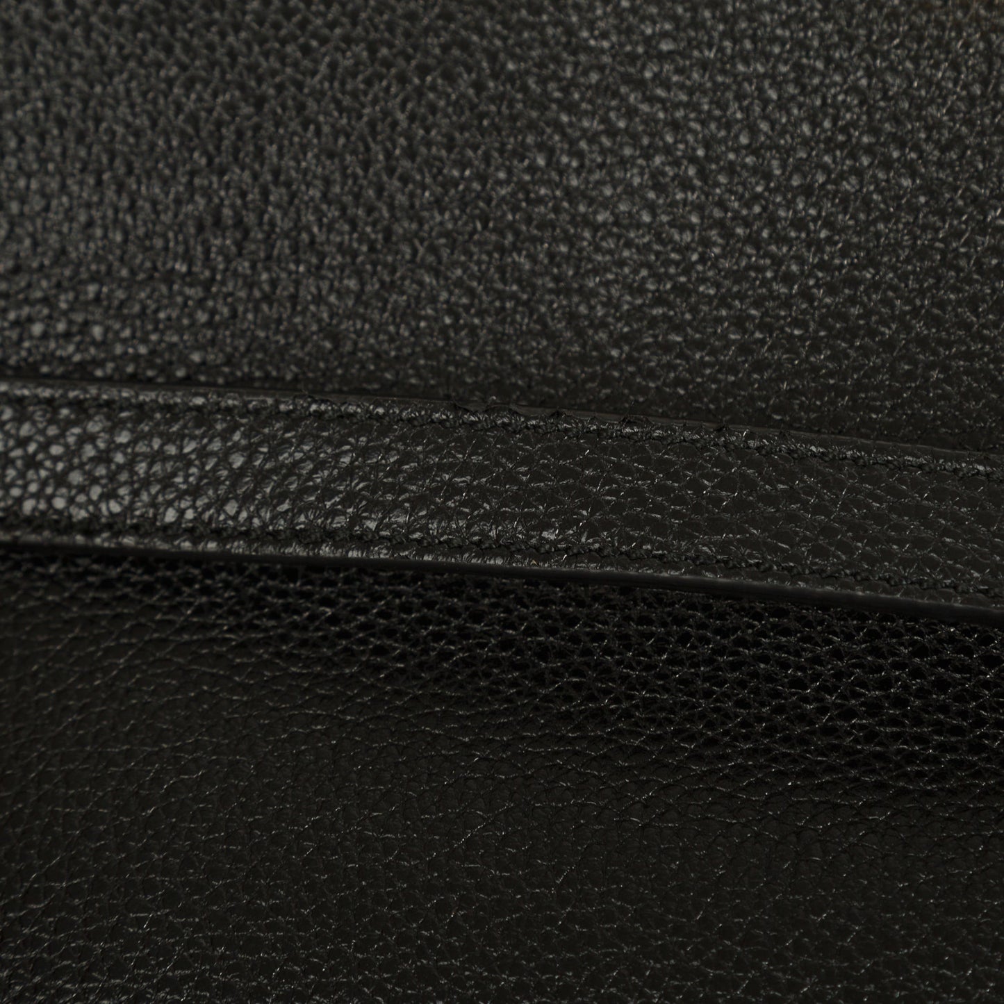 Gucci Small Zumi Leather Top Handle Bag