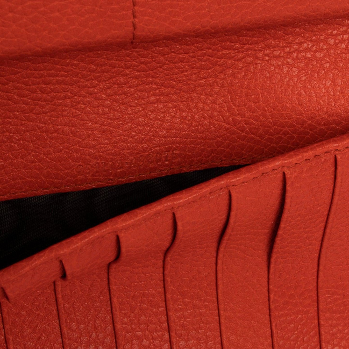 Gucci Soho Zip-Around Organizer Wallet