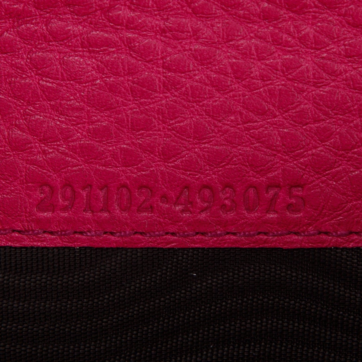 Gucci Soho Zip-Around Organizer Wallet