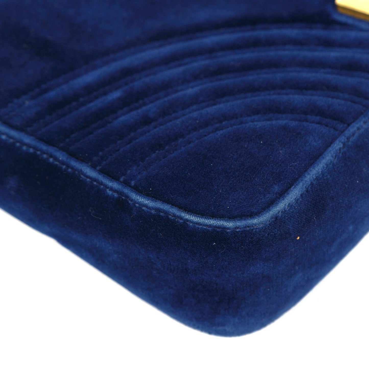 Gucci Velvet Matelasse GG Marmont Medium Shoulder Bag