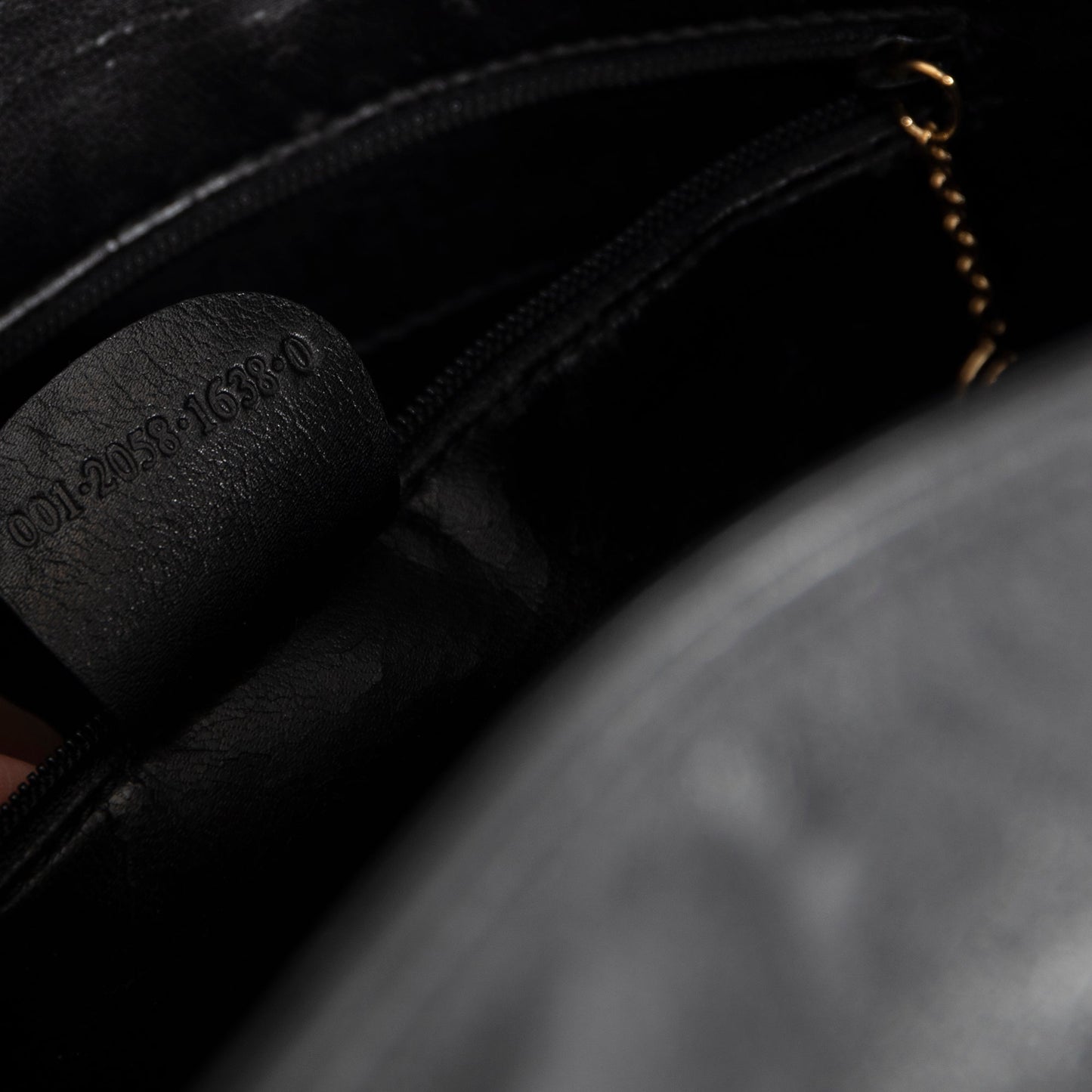 Gucci Vintage Leather Bamboo Shoulder Bag