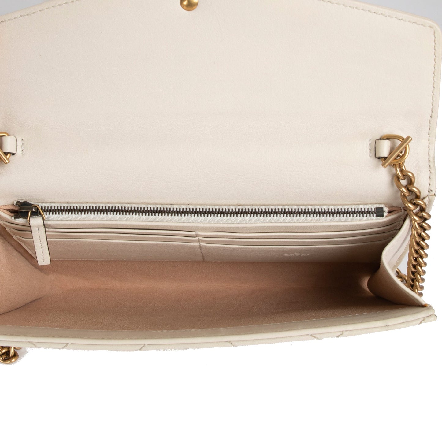 Gucci White Calfskin Matelasse Marmont Chain Wallet