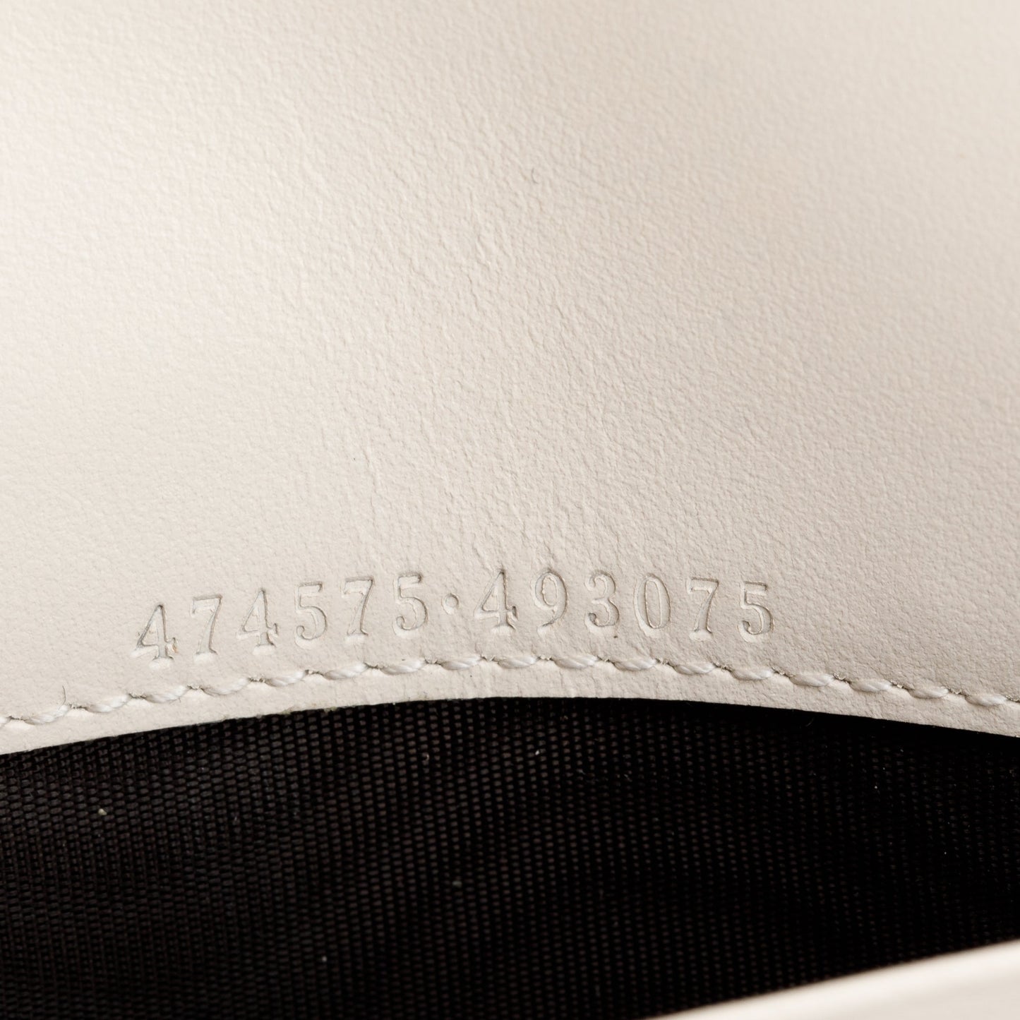 Gucci White GG Marmont Matelasse Leather Mini Chain Wallet