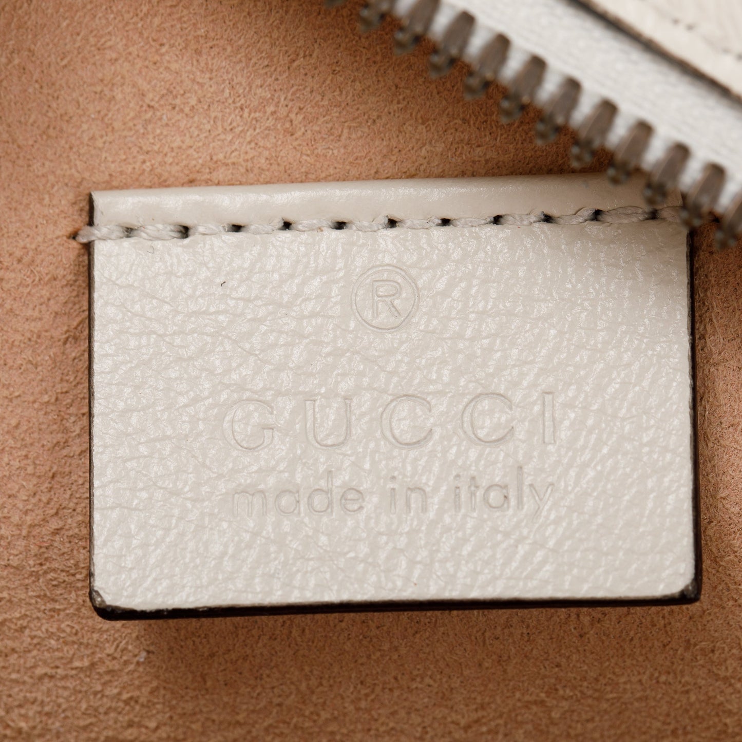 Gucci White GG Marmont Matelasse  Leather Mini Round Shoulder Bag