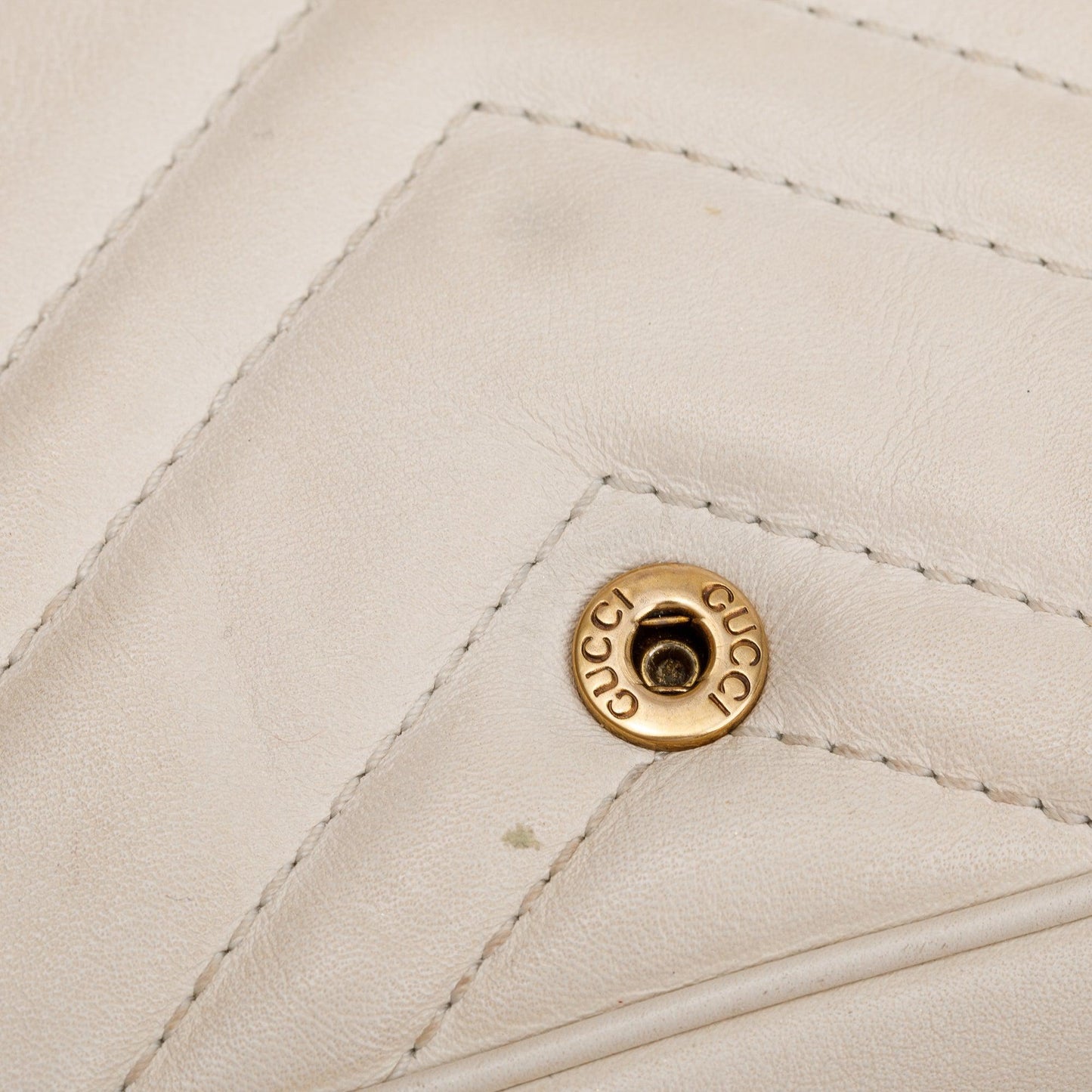 Gucci White GG Marmont Matelasse Leather Super Mini Bag