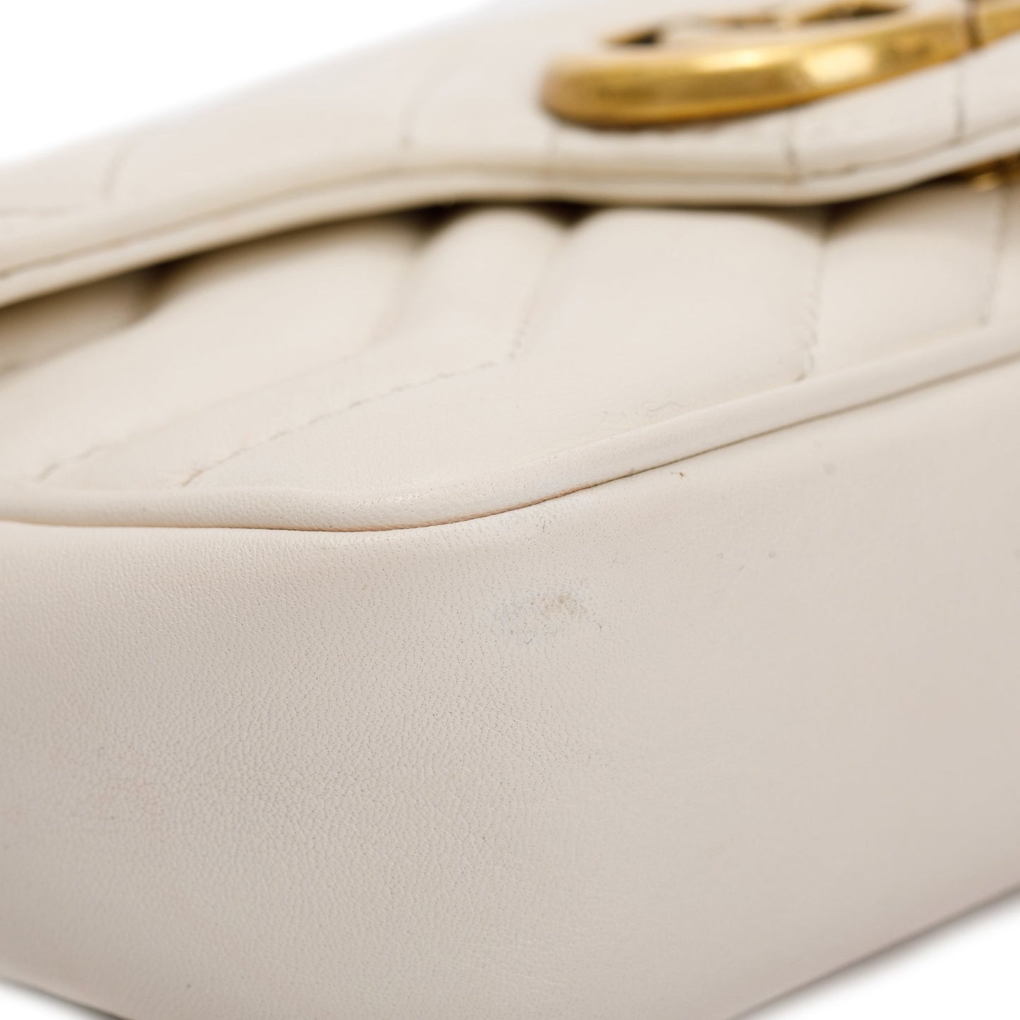 Gucci White GG Marmont Matelasse Leather Super Mini Bag