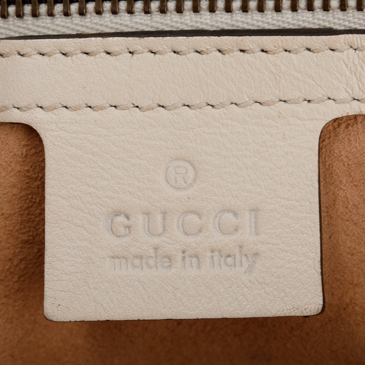 Gucci White GG Marmont Matelasse Medium Shoulder Bag