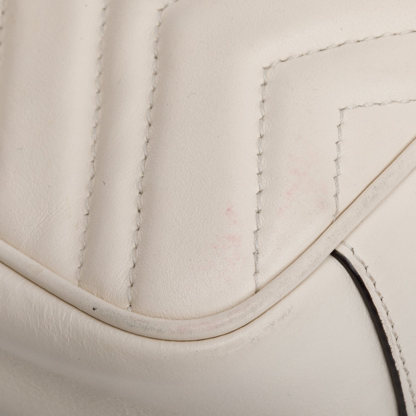Gucci White GG Marmont Matelasse Mini Shoulder Bag