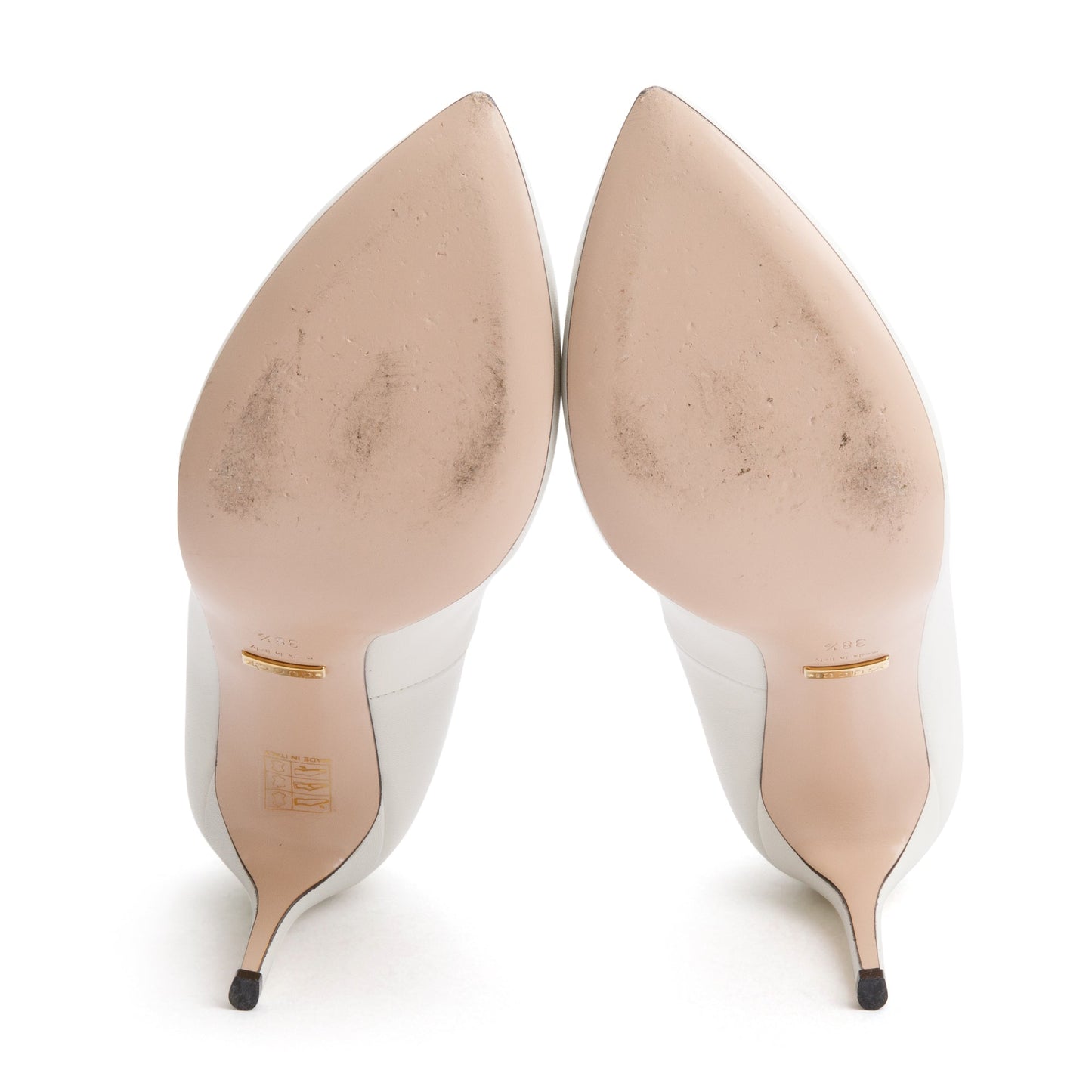 Gucci White Leather Chain Link Accent Pumps, Size 38.5