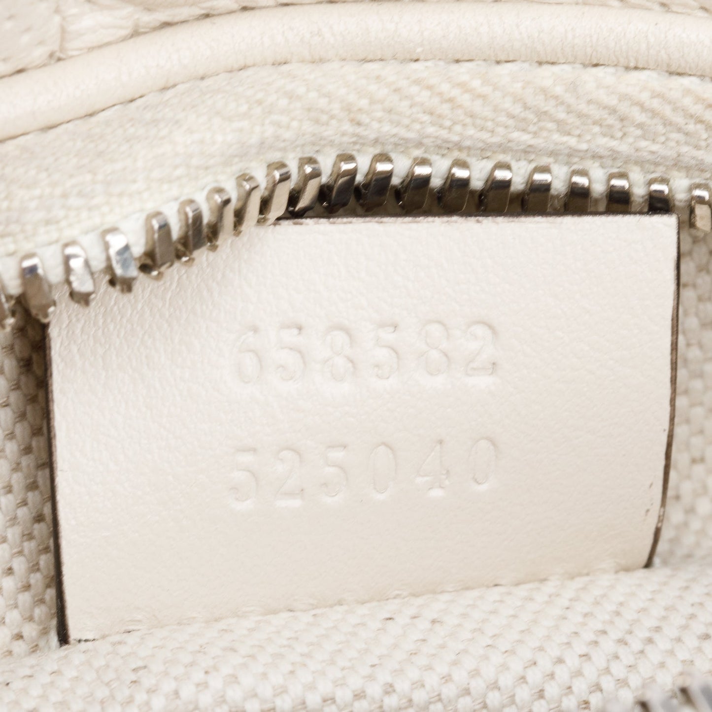 Gucci White Leather Jumbo GG Small Belt Bag