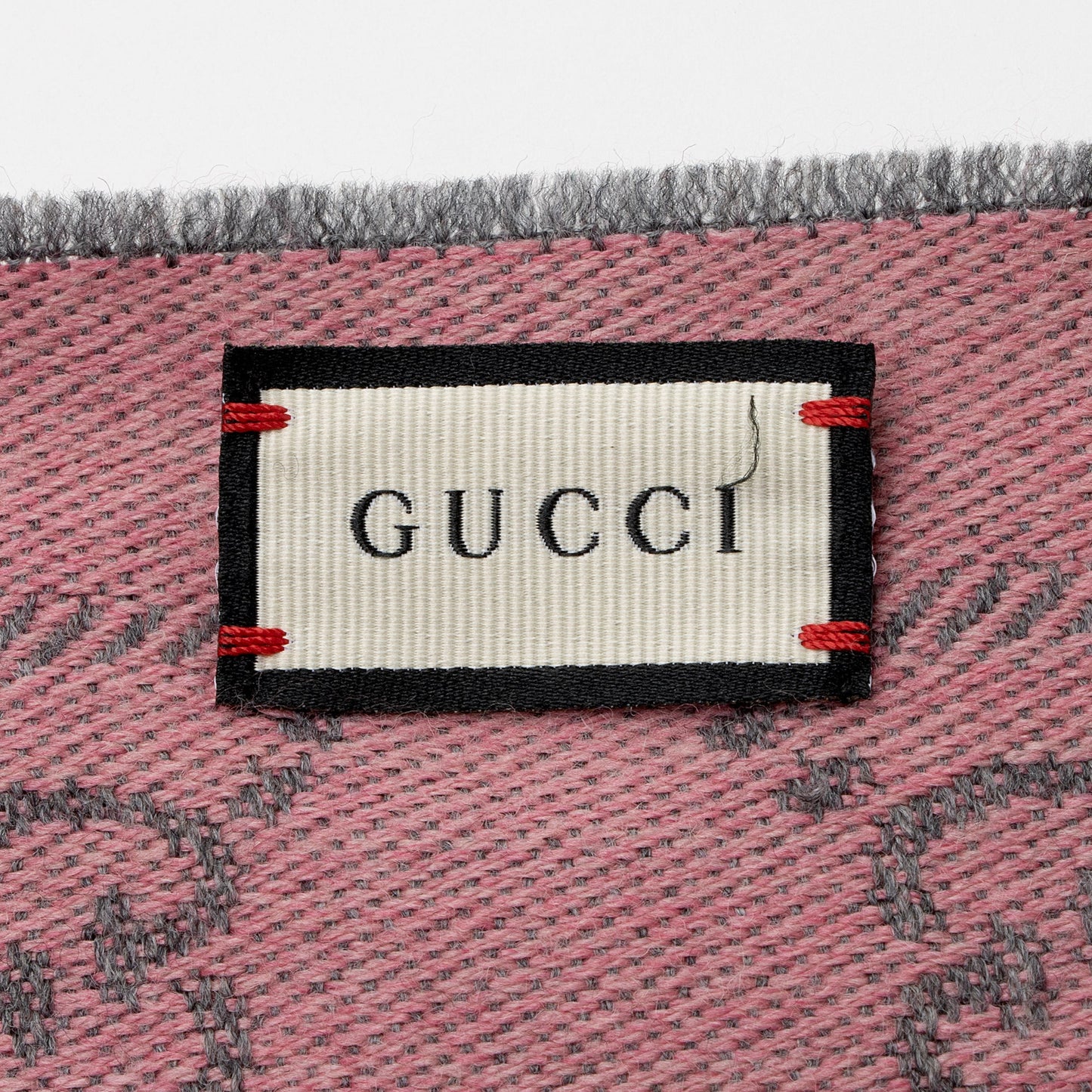 Gucci Wool GG Reversible Scarf (SHF-Ci0Heg)