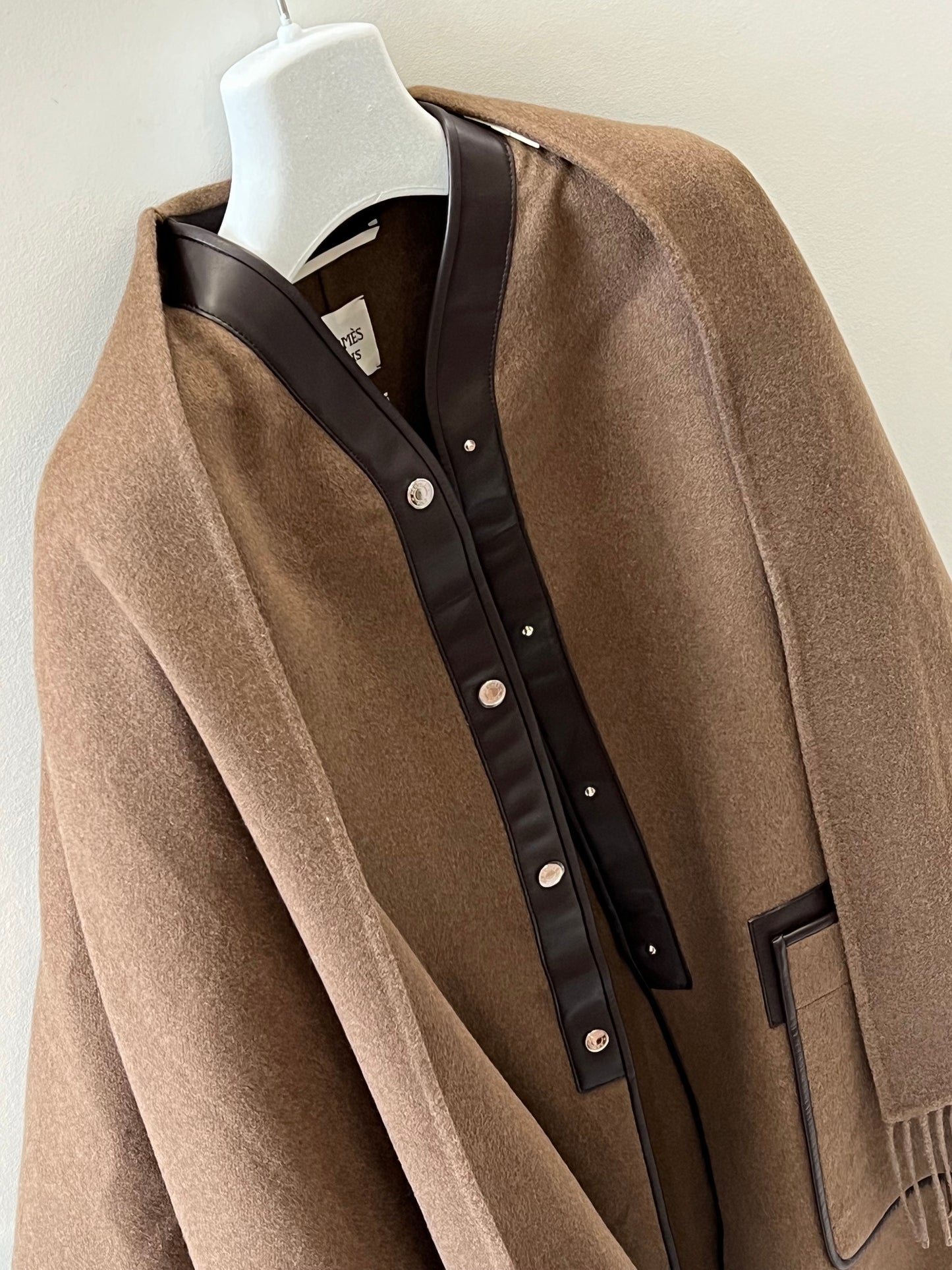 HERMÈS MANTEAU ESPRIT COUVERTURE COAT WITH REMOVABLE SHAWL