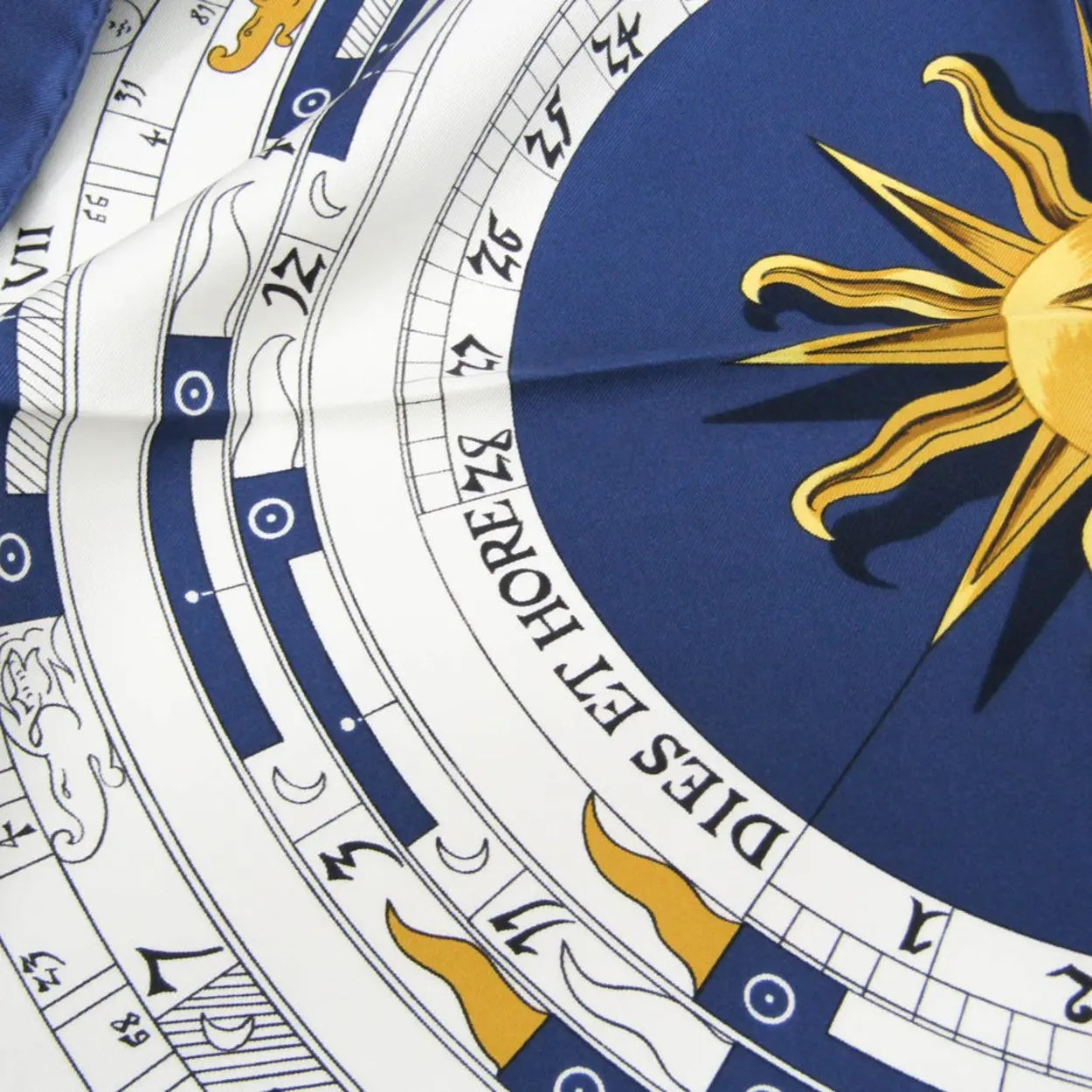 HERMÈS ASTROLOGIE DIES ET HORE SILK SCARF