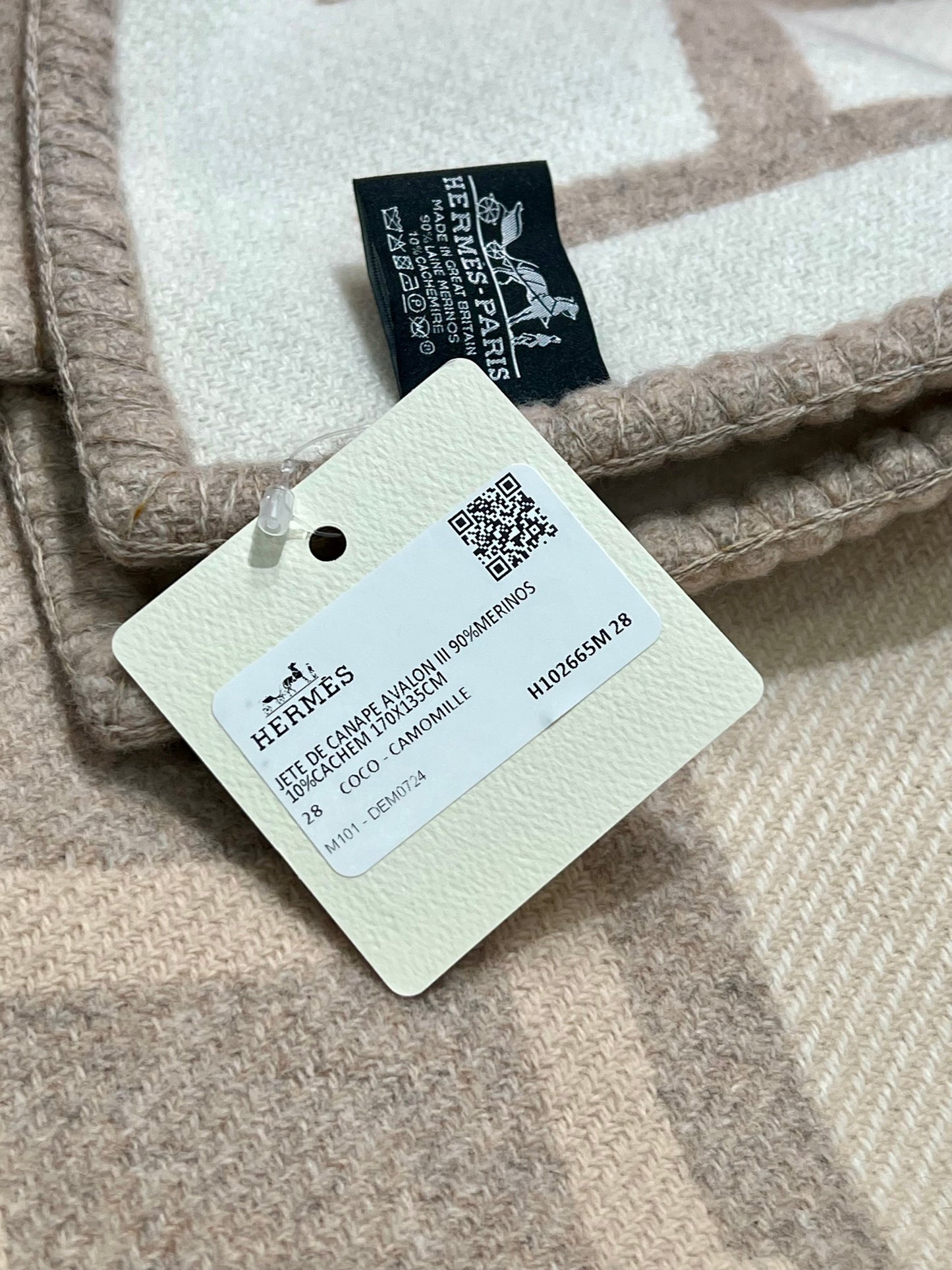 HERMÈS CLASSIC AVALON III THROW BLANKET
