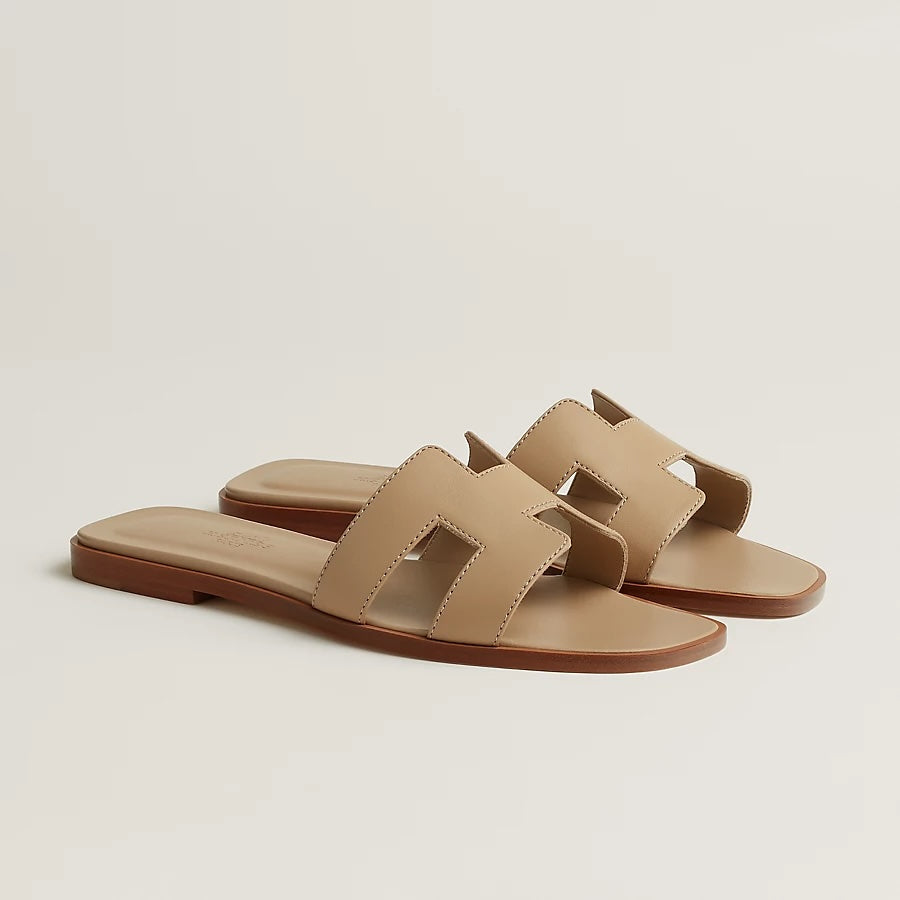 HERMÈS CALFSKIN LEATHER ORAN SANDALS