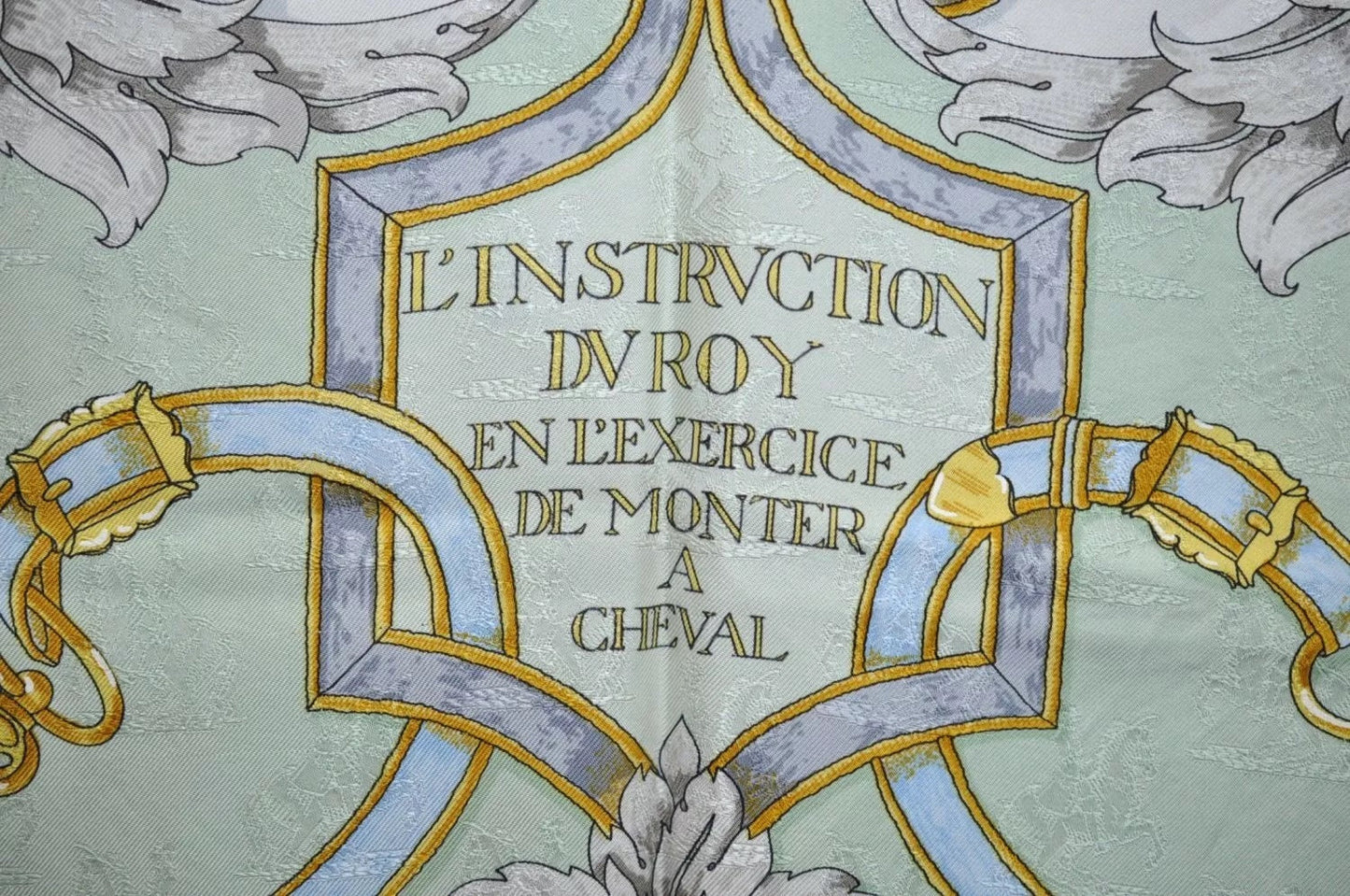 HERMÈS CARRE 90 L'INSTRUCTION DU ROY SILK SCARF