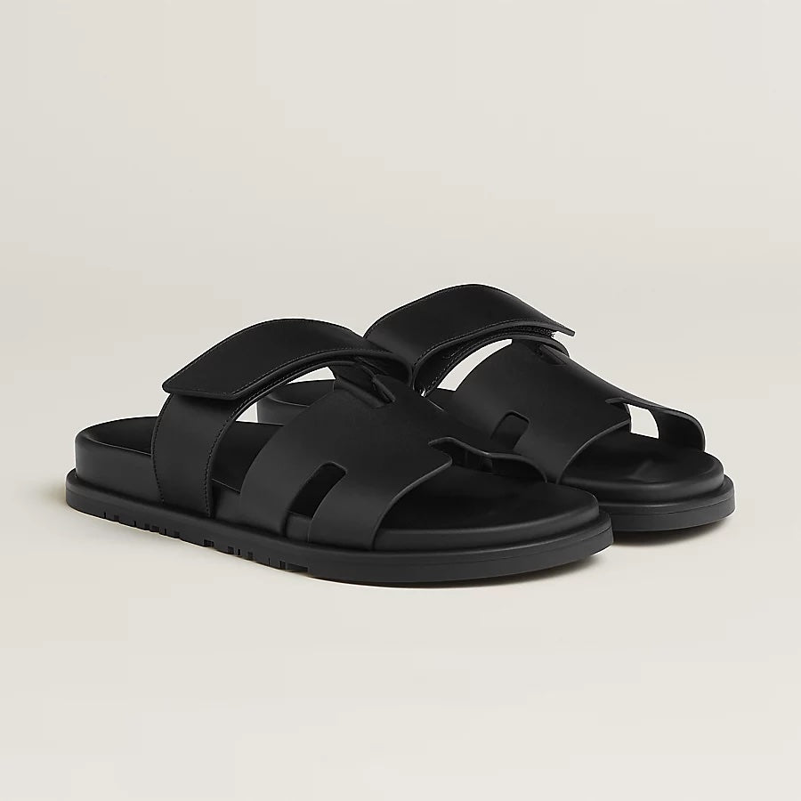 HERMÈS CHYPRE CALFSKIN LEATHER SANDALS
