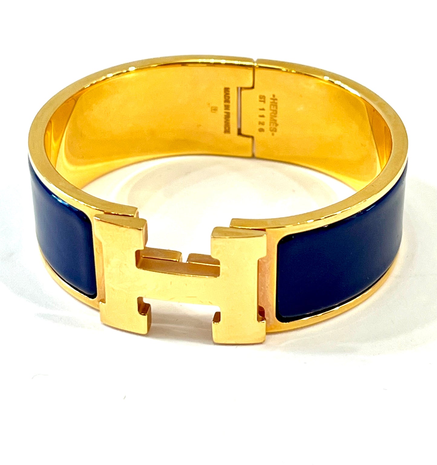 HERMÈS CLIC CLAC H WIDE BRACELET IN NAVY BLUE