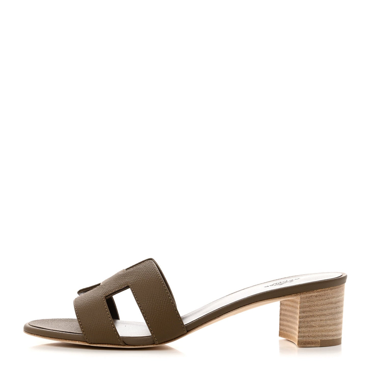 HERMÈS ORAN OASIS H EPSOM LEATHER MULES IN ETOUPE