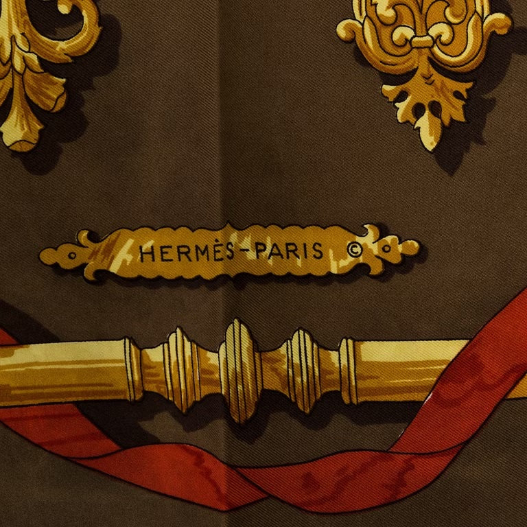 HERMÈS FERRONNERIE SILK SCARF
