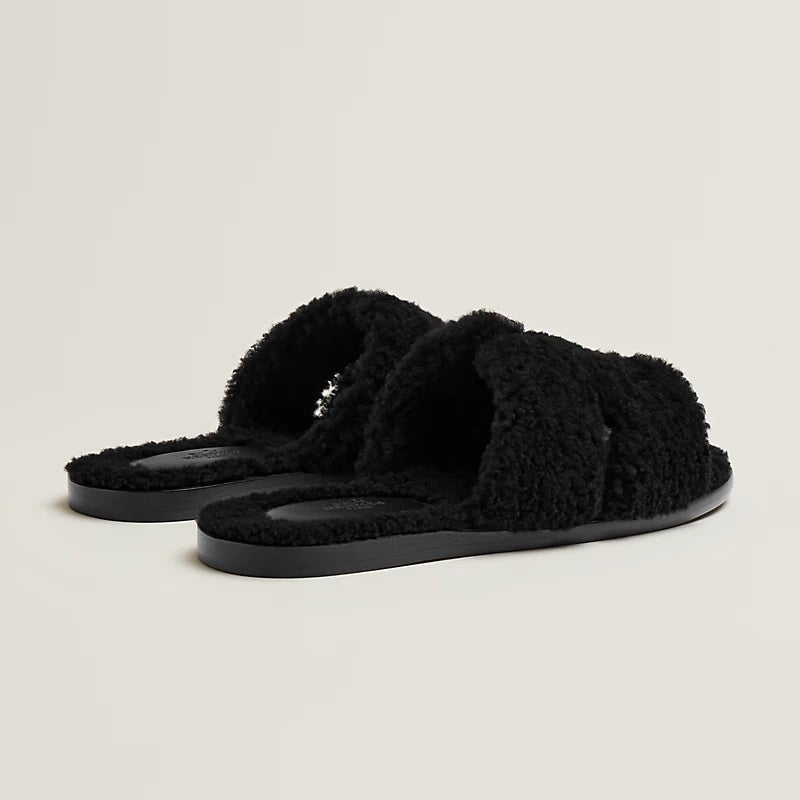 HERMÈS IZMIR LEATHER SANDALS