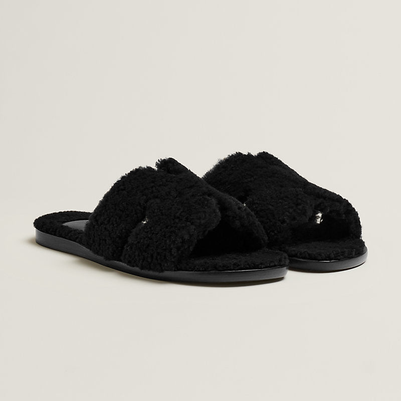 HERMÈS IZMIR LEATHER SANDALS