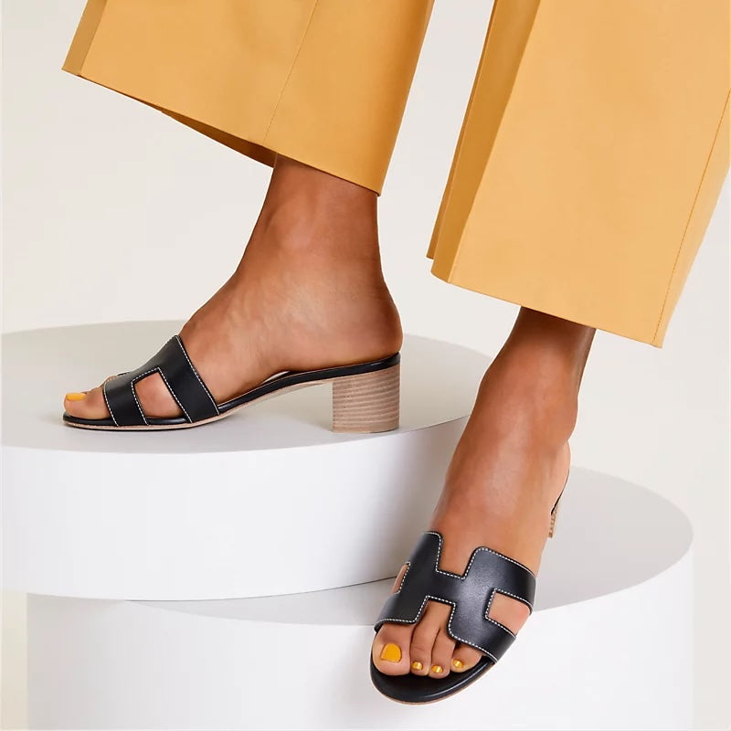 HERMÈS ORAN OASIS H CALFSKIN LEATHER MULES