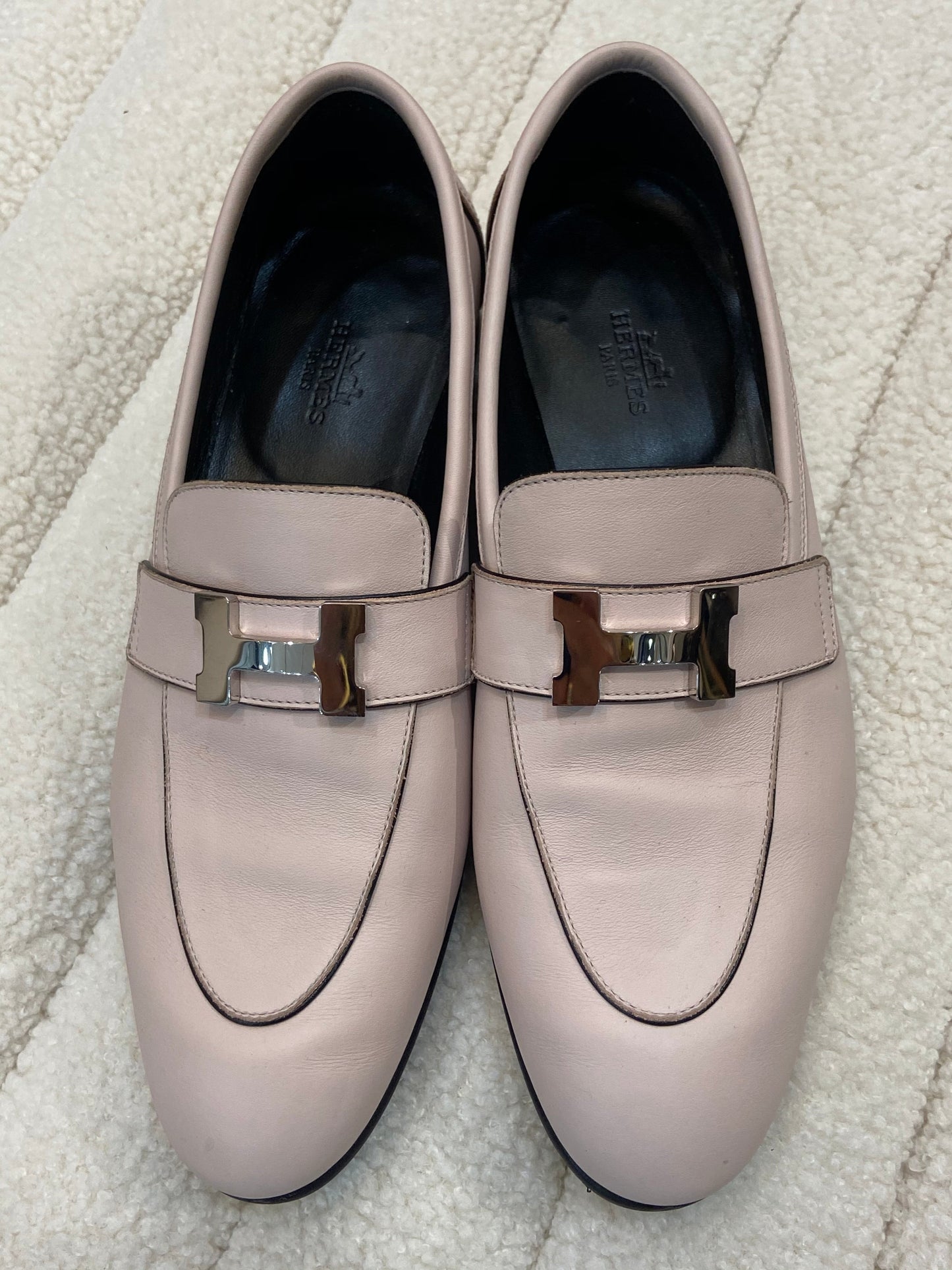 HERMÈS LADIES PARIS LOAFERS IN PALE PINK