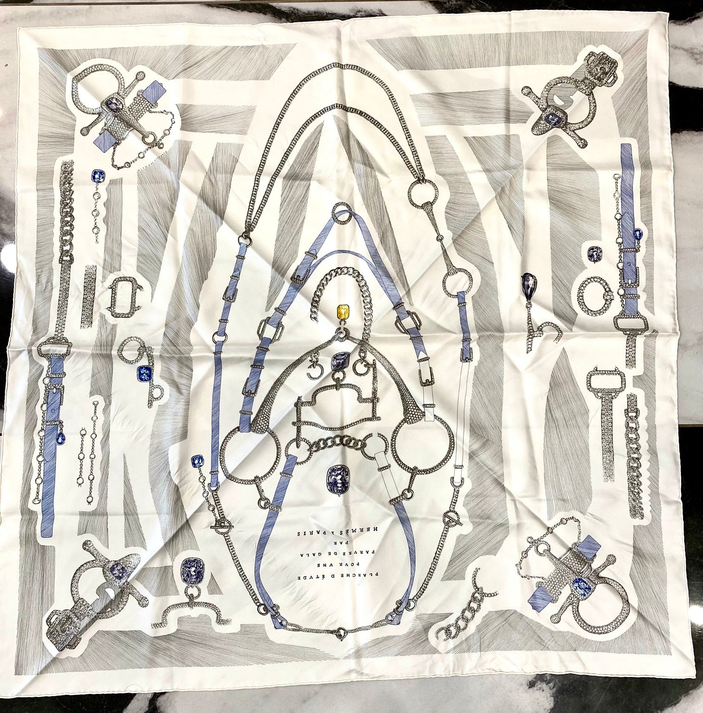HERMÈS ETUDE POUR UNE PARURE DE GALA SILK SCARF