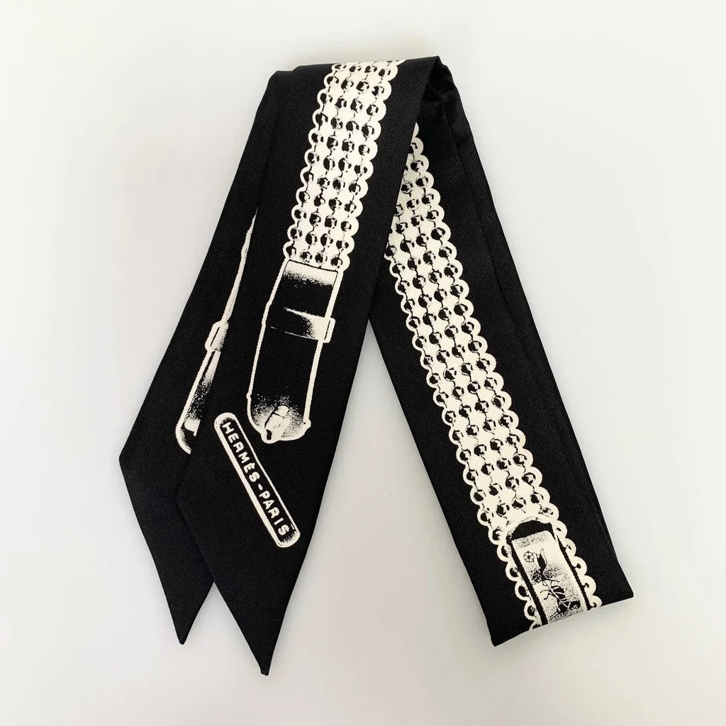 HERMÈS SILK LE TRESOR DE MEDOR TWILLY
