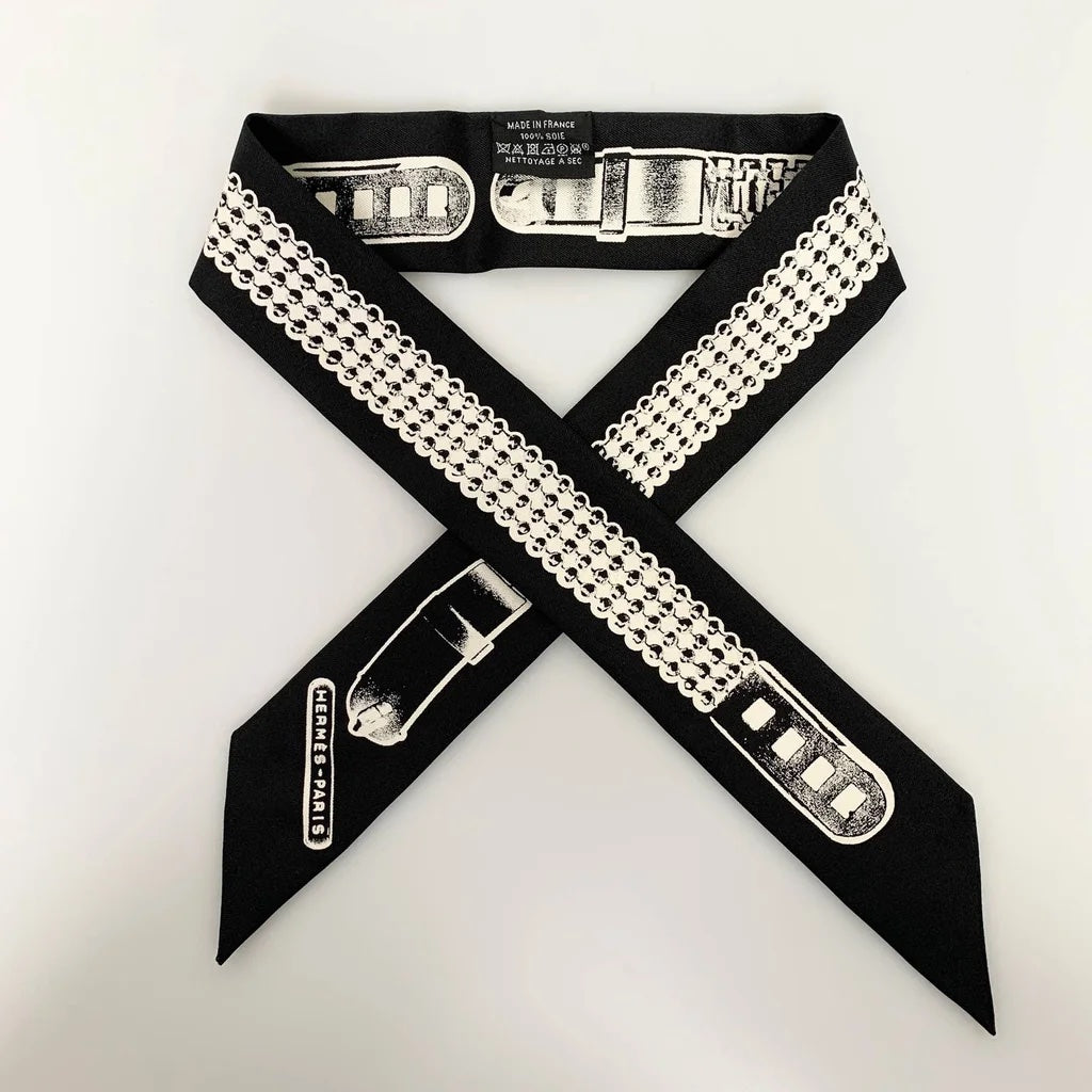 HERMÈS SILK LE TRESOR DE MEDOR TWILLY