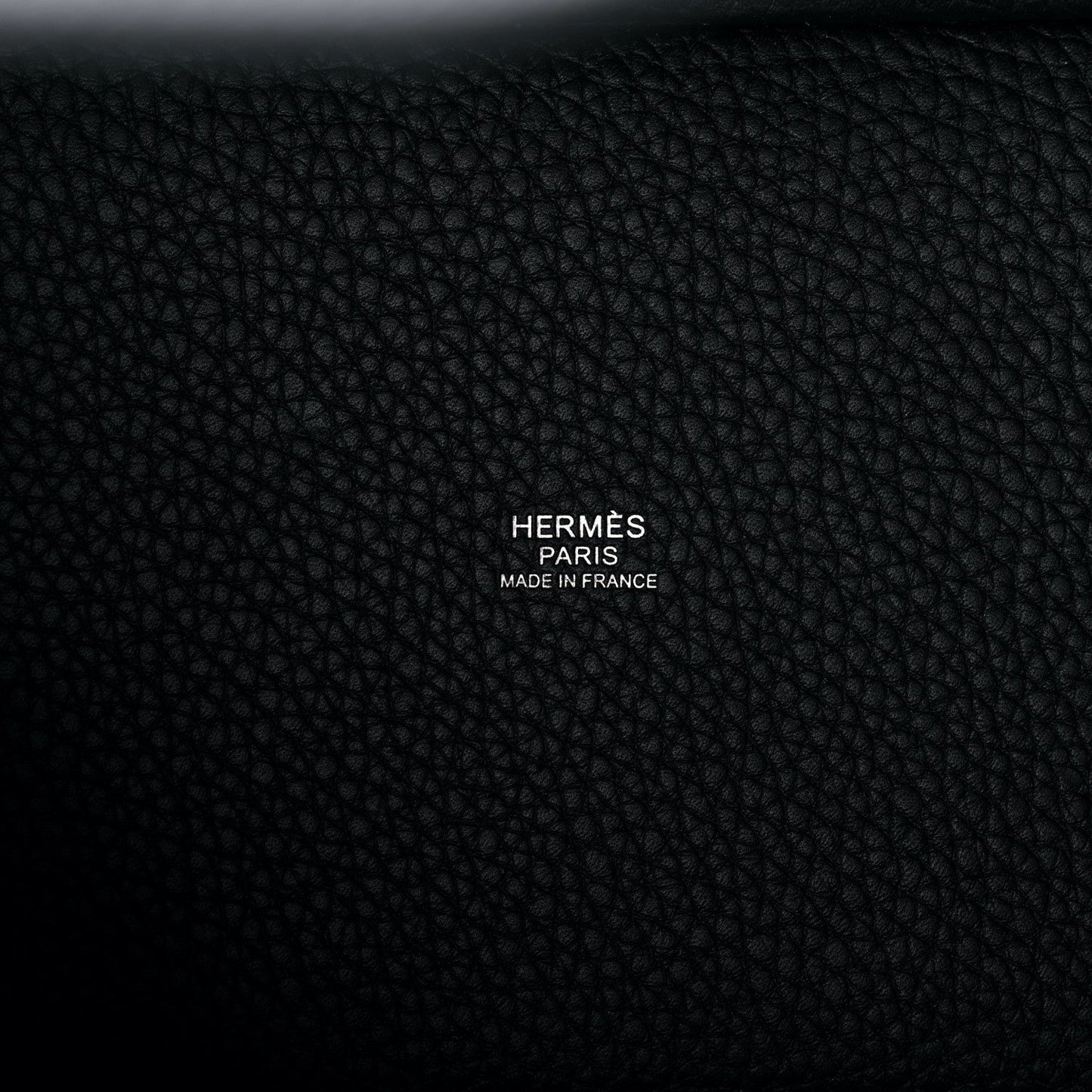 HERMÈS PITCOTIN LOCK 22 CLEMENCE LEATHER BAG