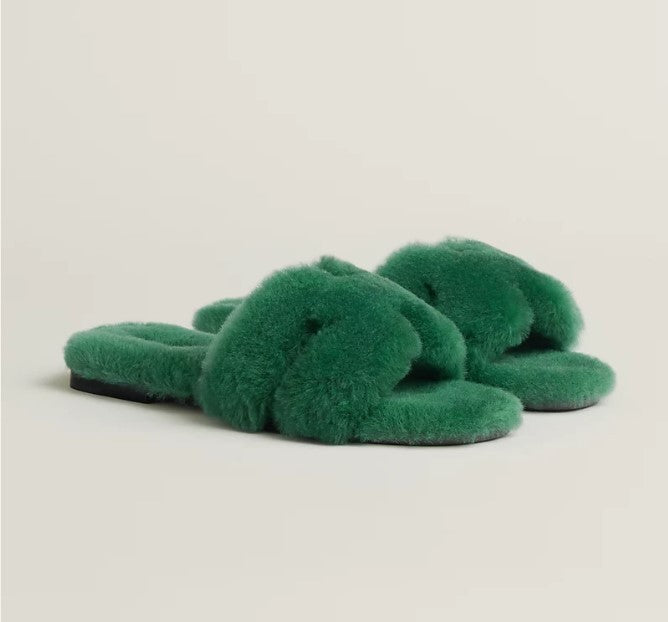 HERMÈS WOOLSKIN ORAN SANDALS