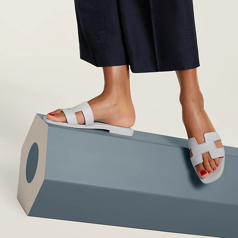 HERMÈS EPSOM CALFSKIN LEATHER ORAN H SANDALS MULES