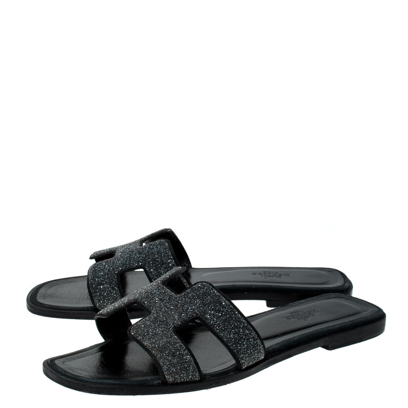 HERMÈS CRYSTAL EMBELLISHED ORAN MULES NOIR