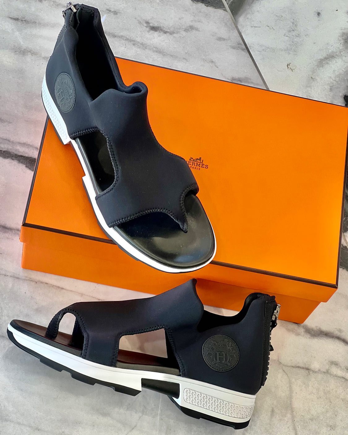 Hermès Black Sandals