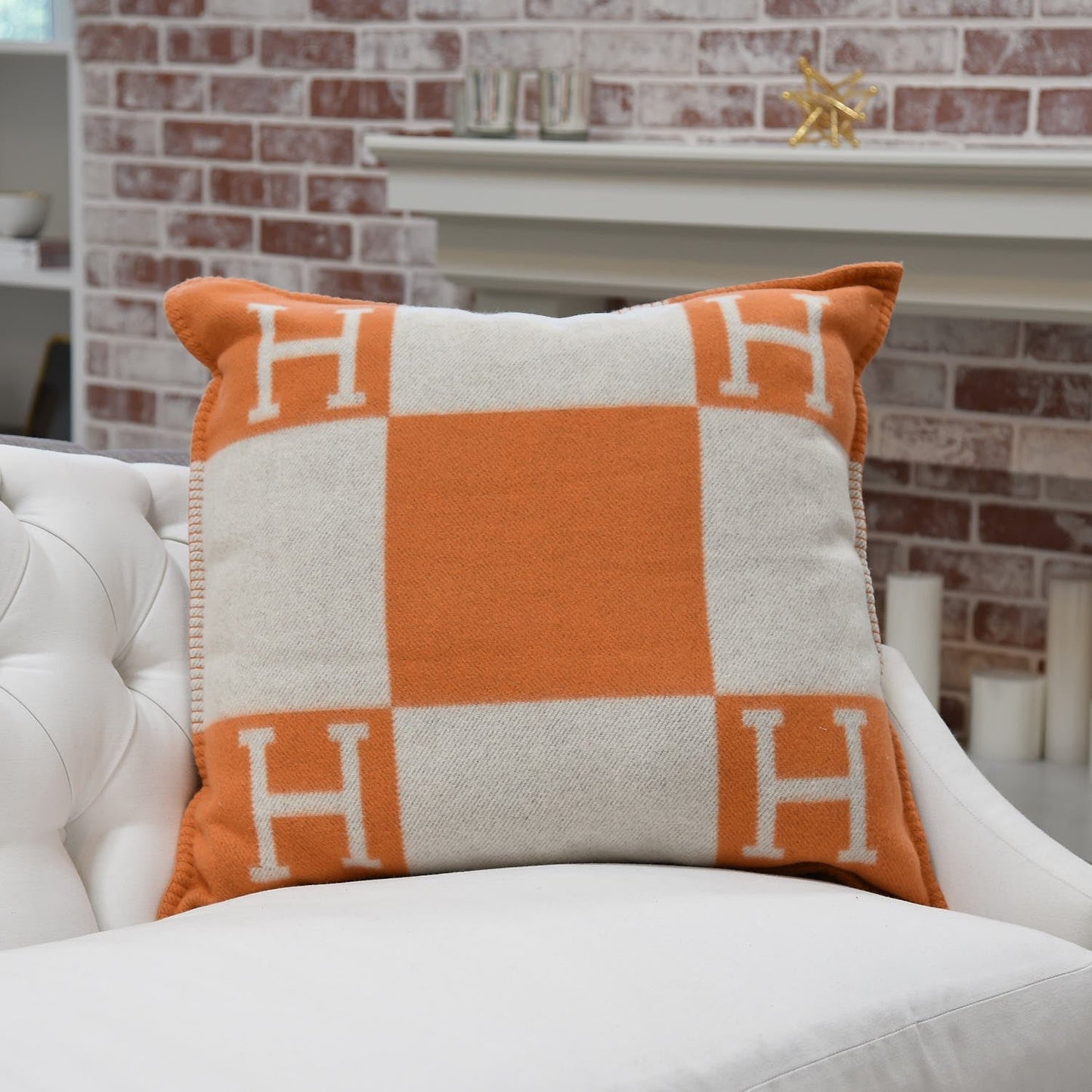 HERMÈS AVALON ECRU & POTRRON SIGNATURE H PILLOW CASE