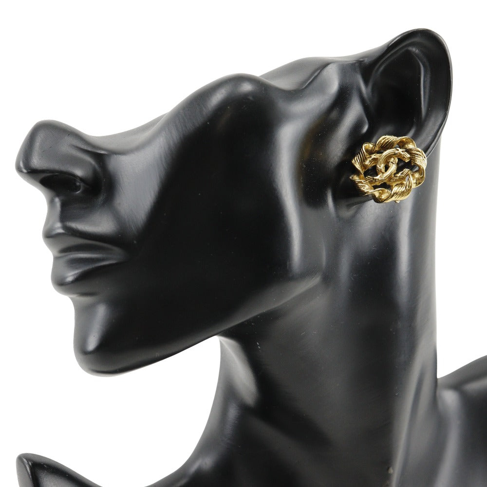 CHANEL Earring Plated Gold gold vintage Round COCO Mark