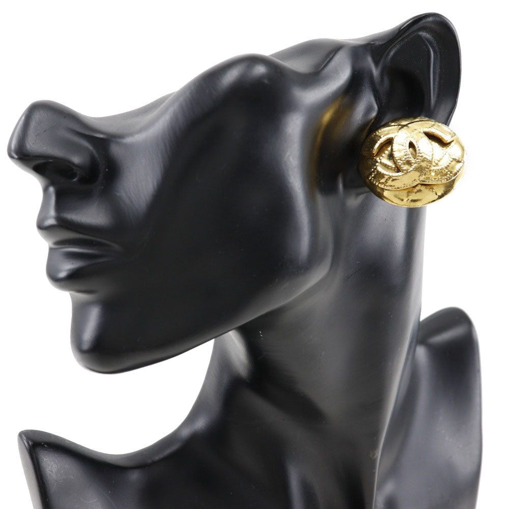 CHANEL Earring Plated Gold gold vintage Matrasse Women