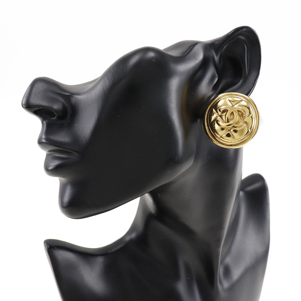 CHANEL Earring Plated Gold gold vintage Matrasse COCO Mark Women