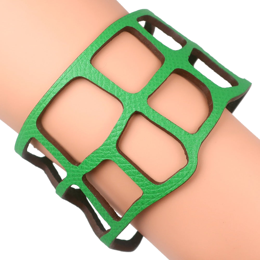 HERMES bracelet Togo Green petit ache ecaille Bangle