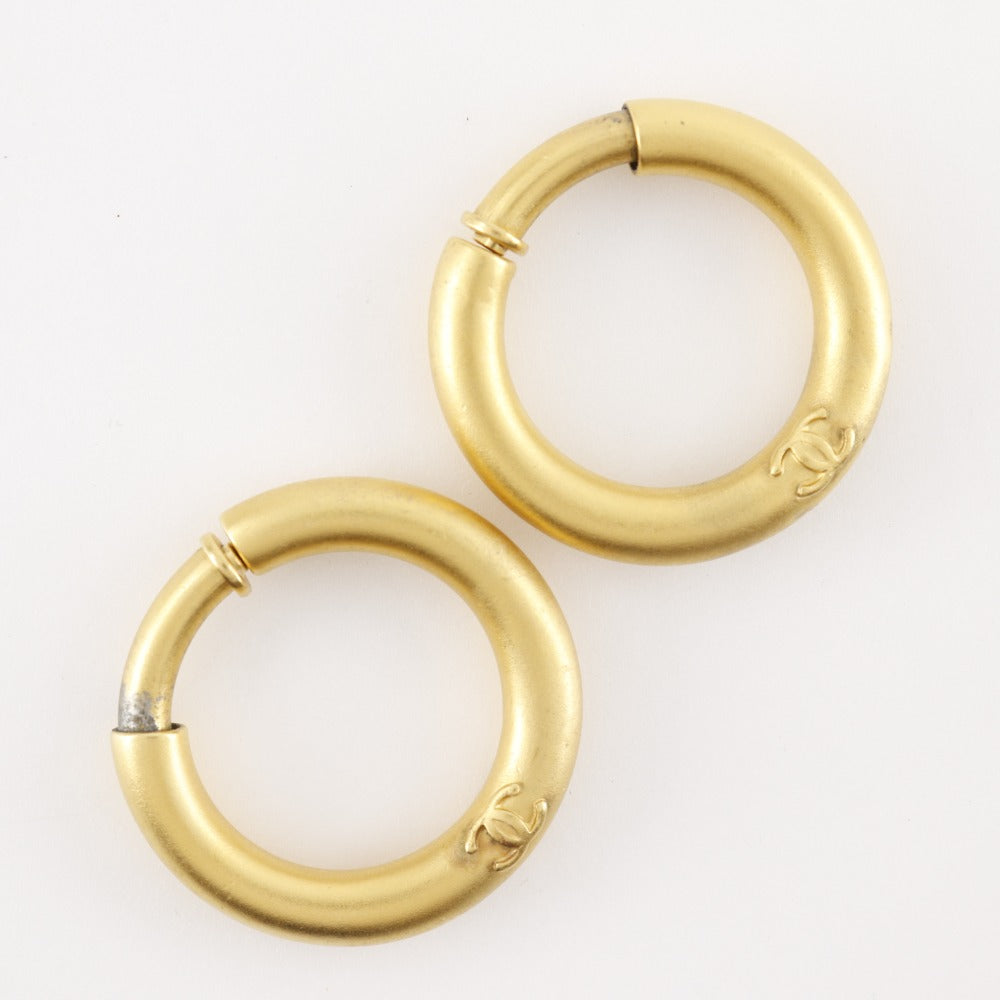 CHANEL Earring Plated Gold gold vintage hoop
