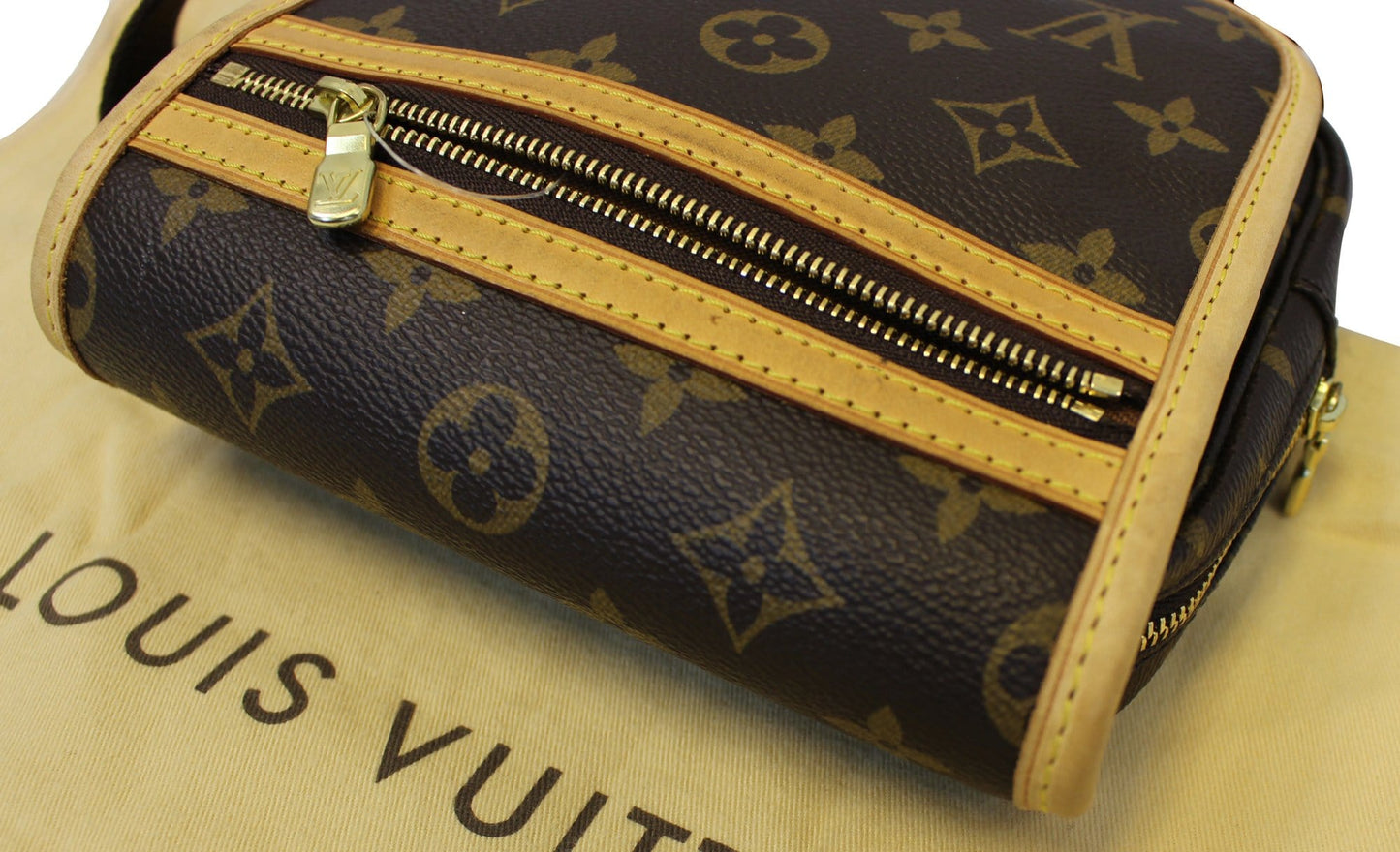 LOUIS VUITTON Monogram Canvas Bosphore Bum Body Bag