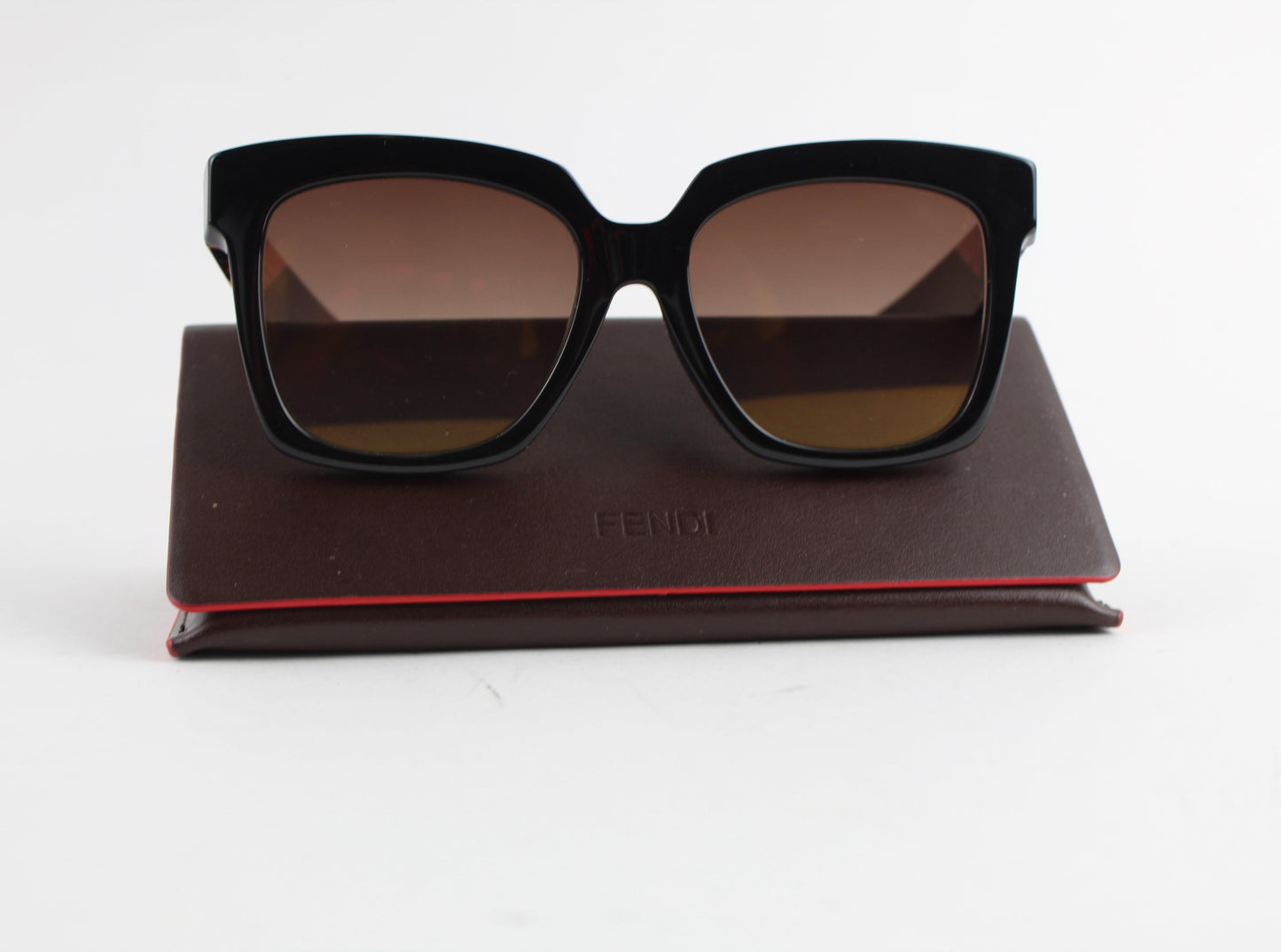 FENDI SUNGLASSES