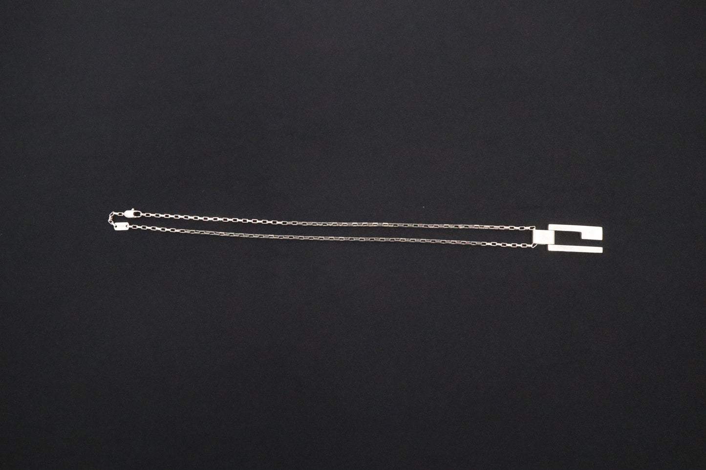 Gucci Plate "G" Necklace in Sterling Silver