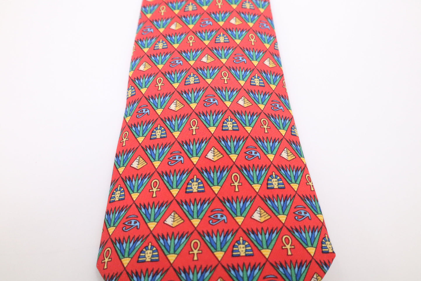 Hermès Egypt Tie in Red Silk