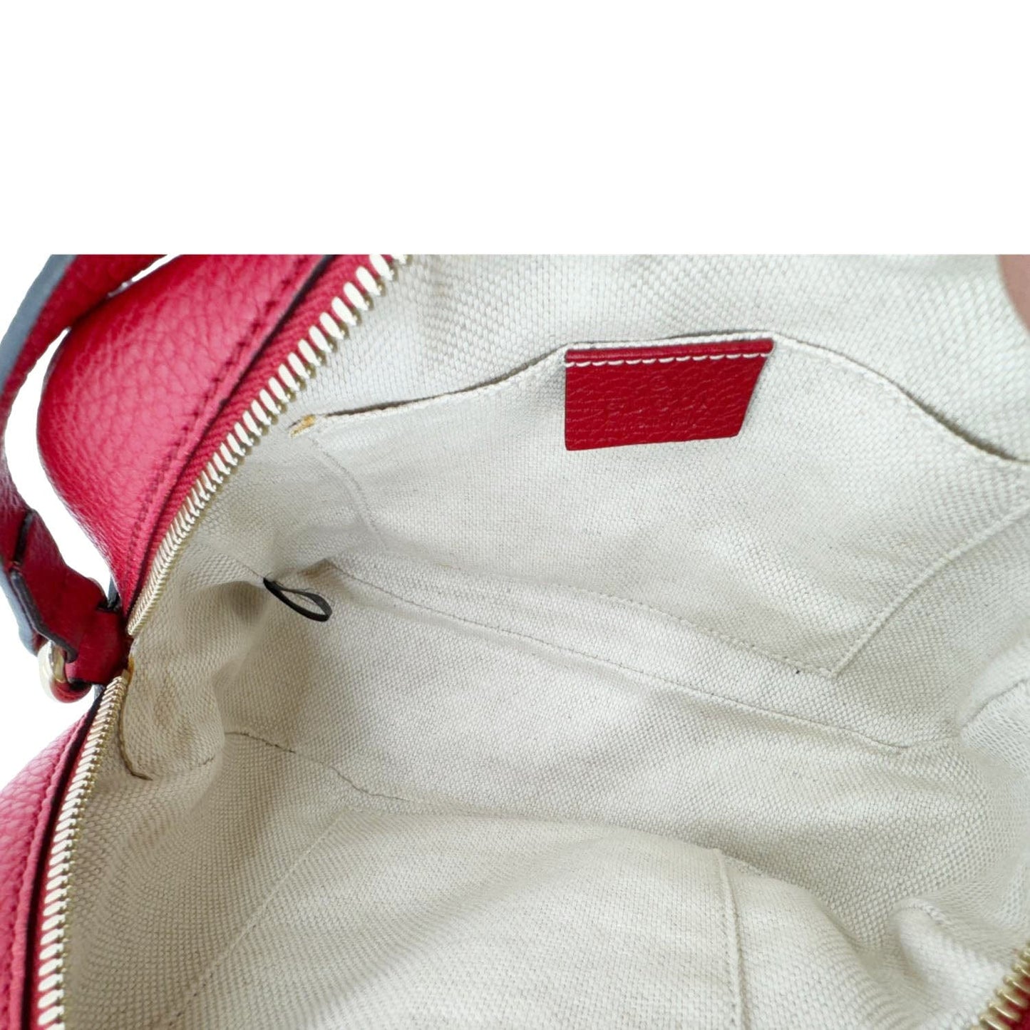 GUCCI Soho Disco Camera Leather Crossbody Bag Red 308364